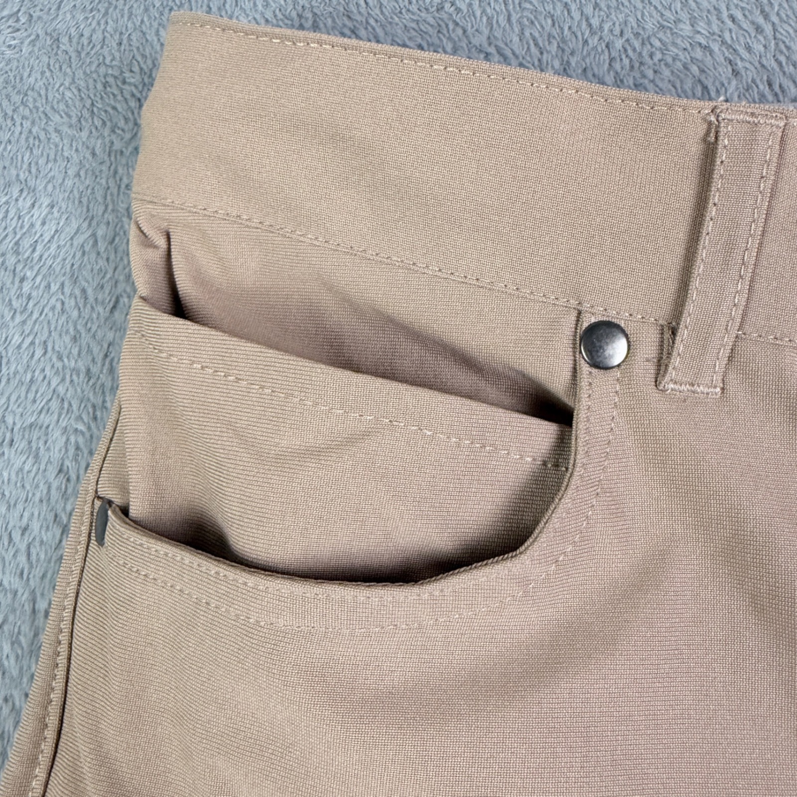 Aha Selected Mens Kinetic All Day 6-Pocket Pant Nomad Tan Xl New Nwt Activwear — image 6 of 8